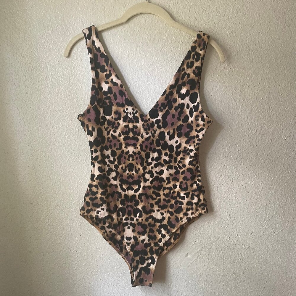 V-Neck Bodysuit | Leopard Print | Small